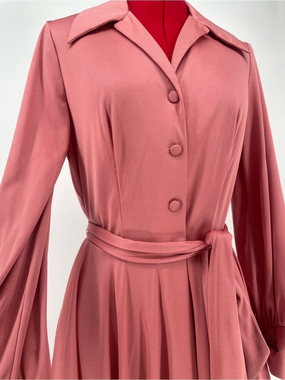 1970s Dusty Rose Long-sleeve Belted Shirtwaist Casual Day Dress Pointed Collar - Picture 6 of 9